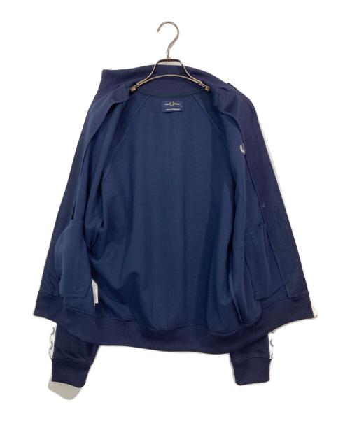 FRED PERRY（フレッドペリー）FRED PERRY (フレッドペリー) Taped Track Jacket ネイビー サイズ:Ⅿの古着・服飾アイテム