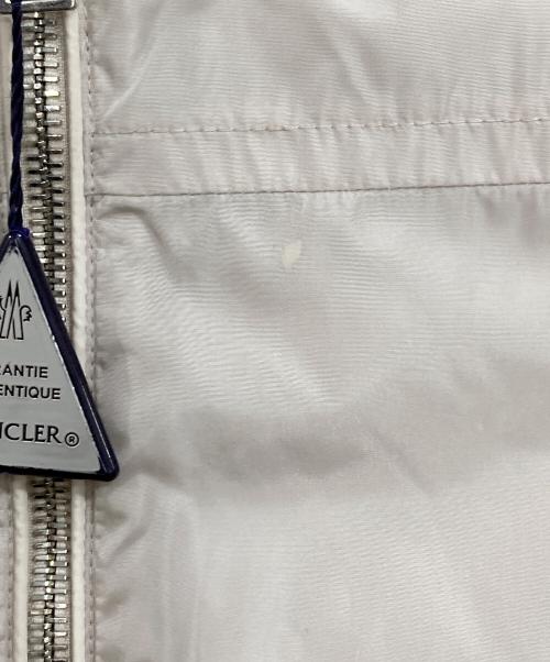 MONCLER（モンクレール）MONCLER (モンクレール) ナイロンジャケット　フーディージャケット　ナイロンパーカー　ノーカラージャケット ベージュの古着・服飾アイテム