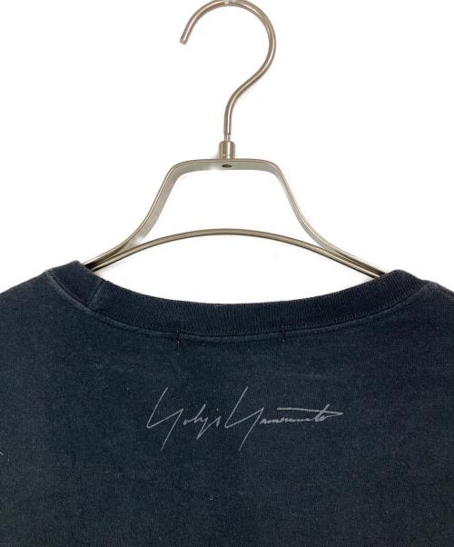 yohji yamamoto+noir（ヨウジヤマモトプリュスノアール）yohji yamamoto+Noir (ヨウジヤマモトプリュスノアール) 内田すずめ プリントTシャツ ブラック サイズ:3の古着・服飾アイテム