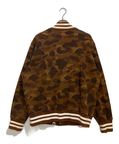 A BATHING APE（ア ベイシング エイプ）A BATHING APE (ア ベイシング エイプ) カモ柄スウェットスタジャン ブラウン サイズ:Lの古着・服飾アイテム