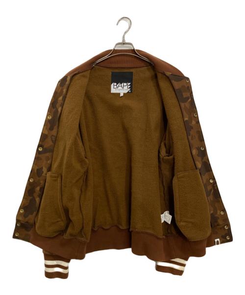 A BATHING APE（ア ベイシング エイプ）A BATHING APE (ア ベイシング エイプ) カモ柄スウェットスタジャン ブラウン サイズ:Lの古着・服飾アイテム