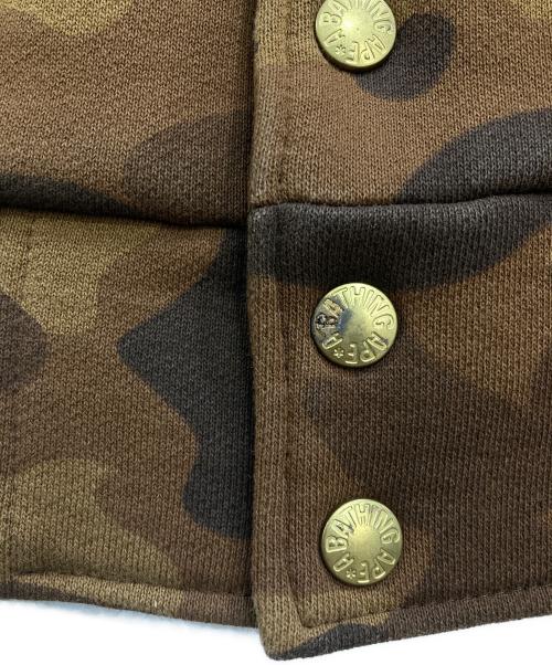 A BATHING APE（ア ベイシング エイプ）A BATHING APE (ア ベイシング エイプ) カモ柄スウェットスタジャン ブラウン サイズ:Lの古着・服飾アイテム