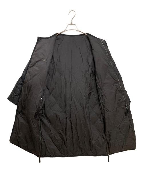 GRAMICCI（グラミチ）GRAMICCI (グラミチ) TAION (タイオン) BEAMS別注リバーシブル ダウン ブラック サイズ:Sの古着・服飾アイテム