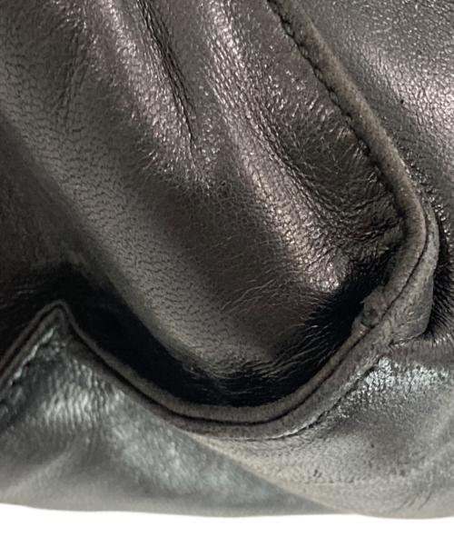 PRADA（プラダ）PRADA (プラダ) スクエアレザートートバッグ ブラックの古着・服飾アイテム