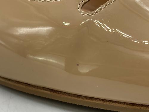 PELLICO（ペリーコ）PELLICO (ペリーコ) ポインテッドトゥフラットパンプス ベージュ サイズ:38の古着・服飾アイテム