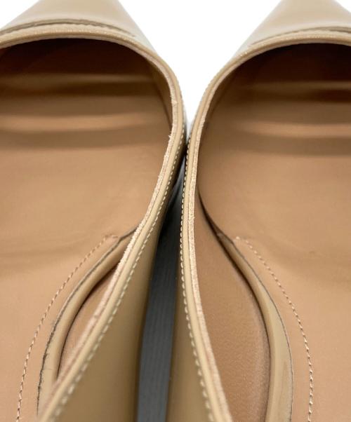 PELLICO（ペリーコ）PELLICO (ペリーコ) ポインテッドトゥフラットパンプス ベージュ サイズ:38の古着・服飾アイテム