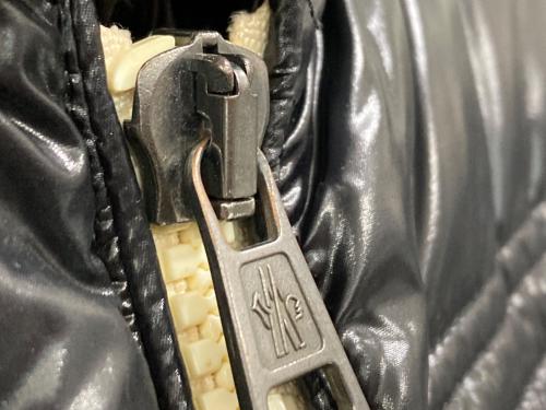 MONCLER（モンクレール）MONCLER (モンクレール) ベリア ダウンジャケット ブラック サイズ:1の古着・服飾アイテム