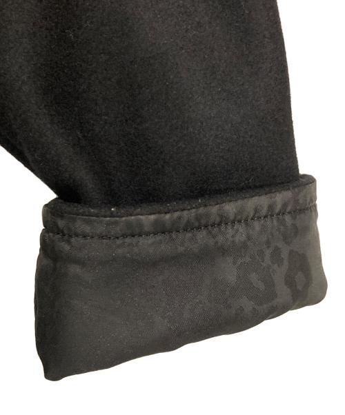 Roen（ロエン）Roen (ロエン) スワロフスキースカル Pコート ブラック サイズ:46の古着・服飾アイテム