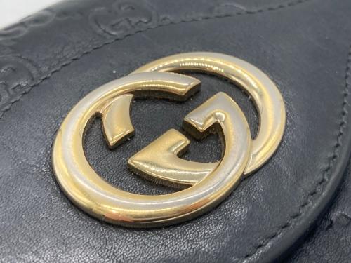 GUCCI（グッチ）GUCCI (グッチ) 長財布 ブラックの古着・服飾アイテム