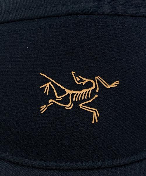 ARC'TERYX（アークテリクス）ARC'TERYX (アークテリクス) Calidum 5 Panel Hat ブラックの古着・服飾アイテム