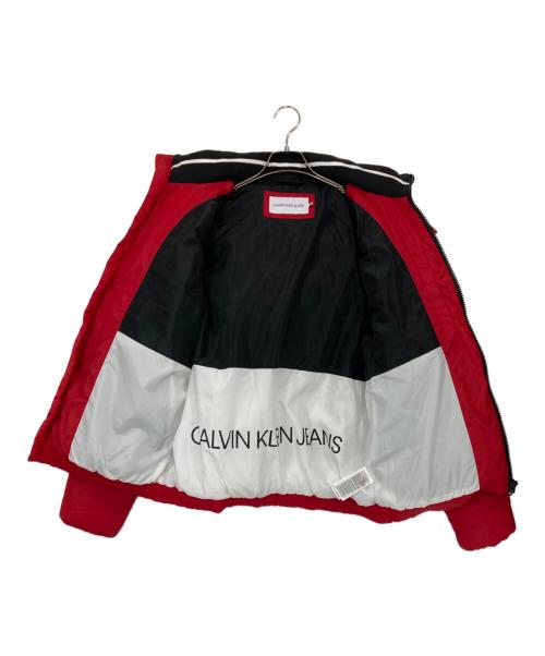 Calvin Klein Jeans（カルバンクラインジーンズ）Calvin Klein Jeans (カルバンクラインジーンズ) ダウンジャケット レッド サイズ:Ⅿの古着・服飾アイテム