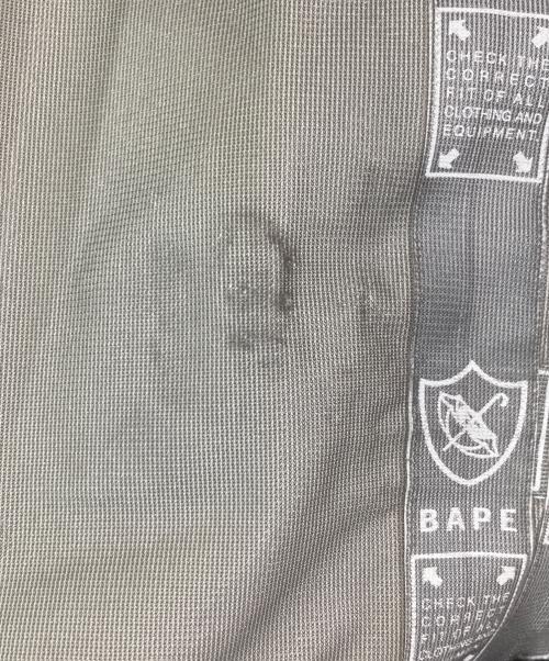 A BATHING APE（ア ベイシング エイプ）A BATHING APE (ア ベイシング エイプ) サルカモ柄マウンテンパーカー ベージュ サイズ:Sの古着・服飾アイテム