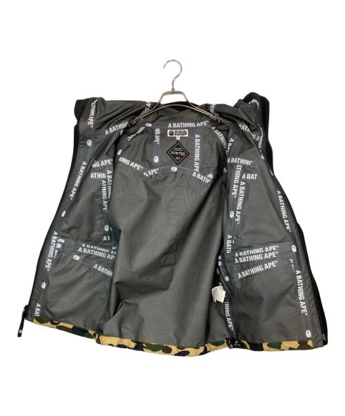 A BATHING APE（ア ベイシング エイプ）A BATHING APE (ア ベイシング エイプ) 1ST CAMO SNOWBOARD JACKET ブラック サイズ:Sの古着・服飾アイテム