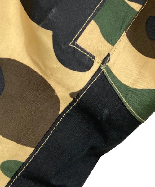 A BATHING APE（ア ベイシング エイプ）A BATHING APE (ア ベイシング エイプ) 1ST CAMO SNOWBOARD JACKET ブラック サイズ:Sの古着・服飾アイテム