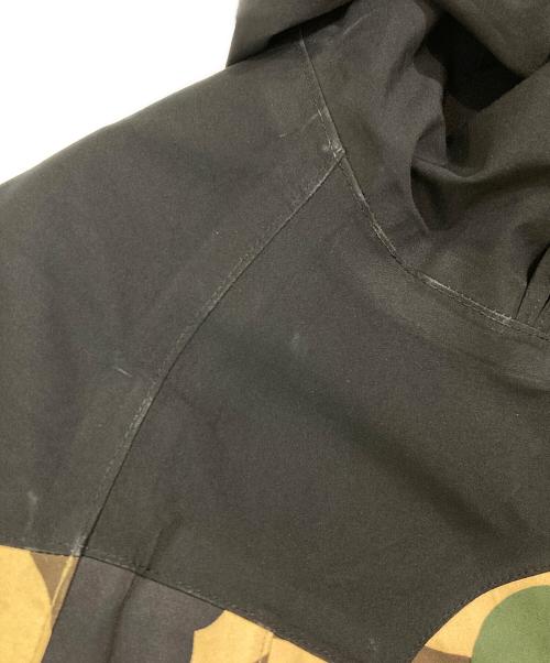 A BATHING APE（ア ベイシング エイプ）A BATHING APE (ア ベイシング エイプ) 1ST CAMO SNOWBOARD JACKET ブラック サイズ:Sの古着・服飾アイテム
