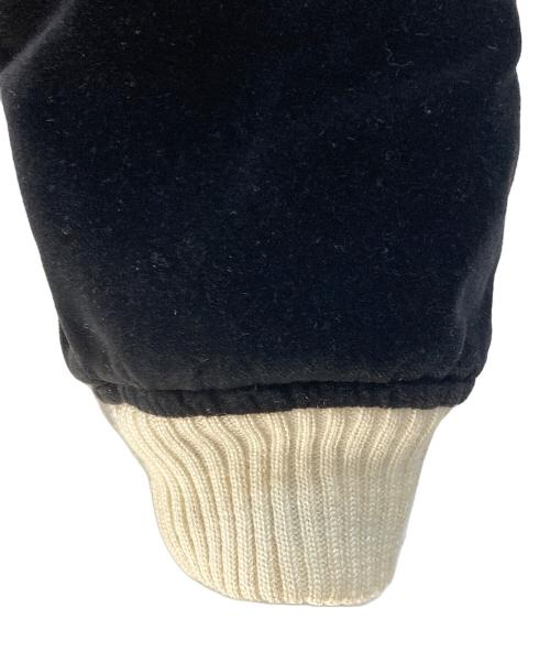 AVIREX（アヴィレックス）AVIREX (アヴィレックス) リバーシブルスカジャン ブラック×ホワイト サイズ:Lの古着・服飾アイテム