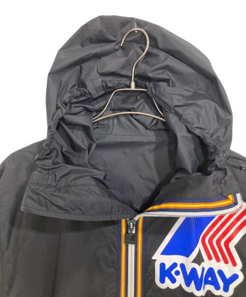 DSQUARED2（ディースクエアード）DSQUARED2 (ディースクエアード) K-way (ケイウェイ) PRINTED RAIN COAT ブラック サイズ:XSの古着・服飾アイテム