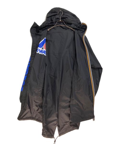 DSQUARED2（ディースクエアード）DSQUARED2 (ディースクエアード) K-way (ケイウェイ) PRINTED RAIN COAT ブラック サイズ:XSの古着・服飾アイテム