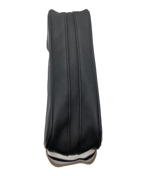 HUGO BOSS（ヒューゴ ボス）HUGO BOSS (ヒューゴ ボス) セカンドバッグ ブラックの古着・服飾アイテム