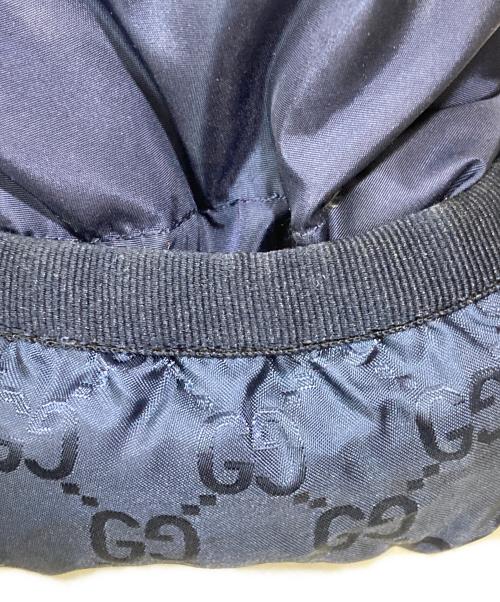 GUCCI（グッチ）GUCCI (グッチ) ヒステリアロゴダウンジャケット ネイビー サイズ:52の古着・服飾アイテム