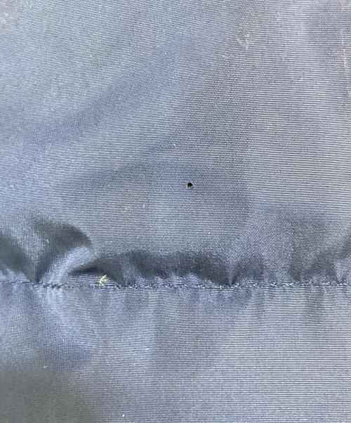 GUCCI（グッチ）GUCCI (グッチ) ヒステリアロゴダウンジャケット ネイビー サイズ:52の古着・服飾アイテム