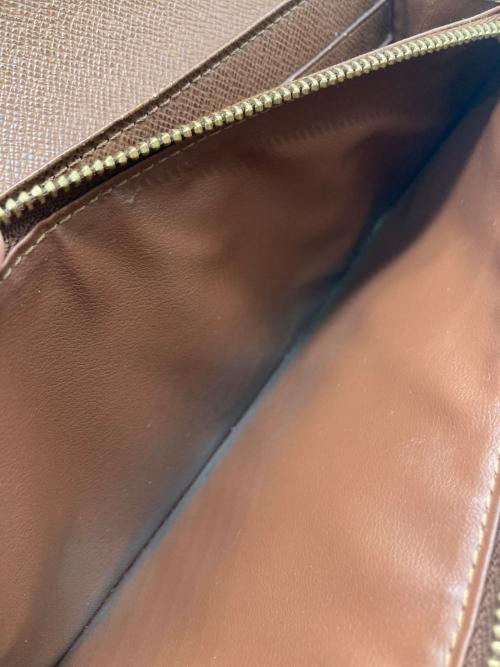 LOUIS VUITTON（ルイ ヴィトン）LOUIS VUITTON (ルイ ヴィトン) 長財布 ブラウンの古着・服飾アイテム