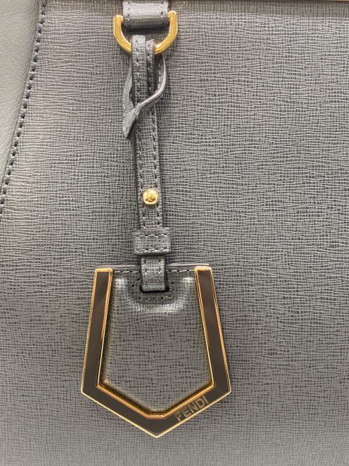 FENDI（フェンディ）FENDI (フェンディ) 2WAYバッグ グレーの古着・服飾アイテム