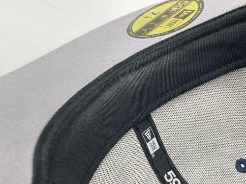 SUPREME（シュプリーム）Supreme (シュプリーム) New Era (ニューエラ) Undisputed Box Logo ネイビーの古着・服飾アイテム