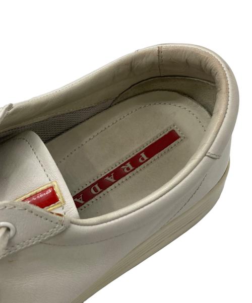 PRADA SPORTS（プラダスポーツ）PRADA SPORTS (プラダスポーツ) ローカットスニーカー ホワイト サイズ:9の古着・服飾アイテム
