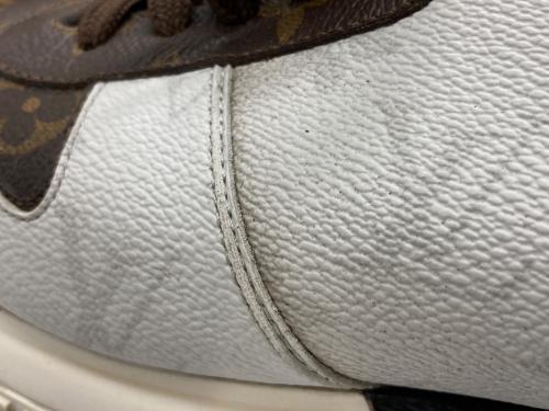 LOUIS VUITTON（ルイ ヴィトン）LOUIS VUITTON (ルイ ヴィトン) ランアウェイ・ライン スニーカー ブラック×ブラウン サイズ:6の古着・服飾アイテム