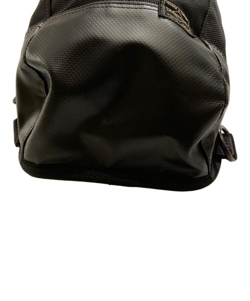 PORTER（ポーター）PORTER (ポーター) スリングショルダーバッグ ブラックの古着・服飾アイテム