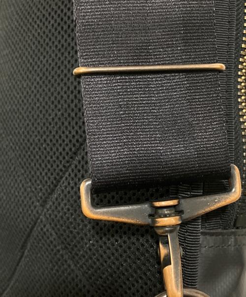 PORTER（ポーター）PORTER (ポーター) スリングショルダーバッグ ブラックの古着・服飾アイテム