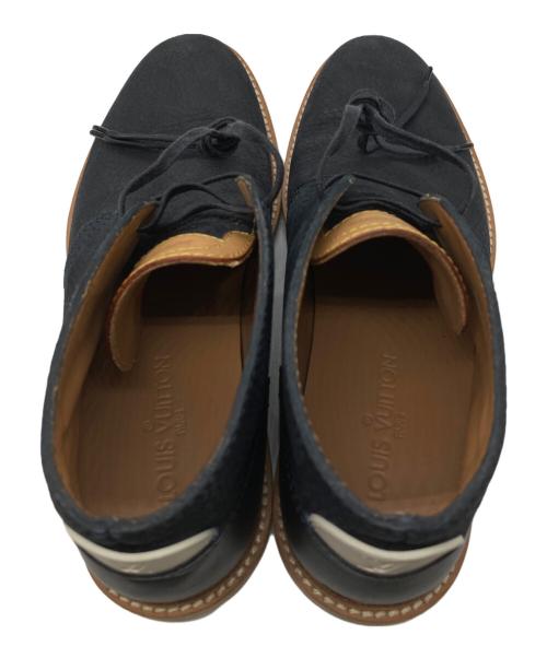 LOUIS VUITTON（ルイ ヴィトン）LOUIS VUITTON (ルイ ヴィトン) チャッカーブーツ ネイビー サイズ:7 1/2の古着・服飾アイテム