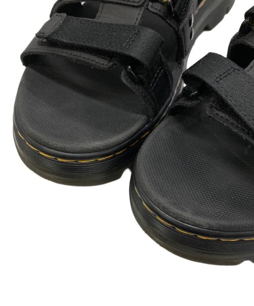 Dr.Martens（ドクターマーチン）Dr.Martens (ドクターマーチン) 3 strap sandals ブラック サイズ:UK8の古着・服飾アイテム