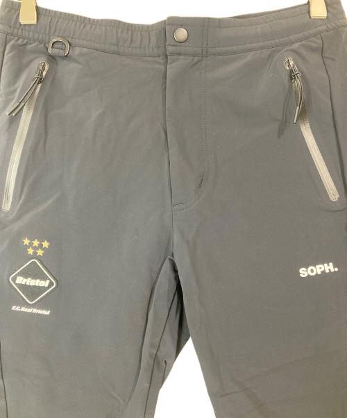 F.C.R.B.（エフシーレアルブリストル）F.C.R.B. (エフシーレアルブリストル) Coca Cola (コカコーラ) COCA-COLA WARM UP PANTS ブラック サイズ:Ⅿの古着・服飾アイテム