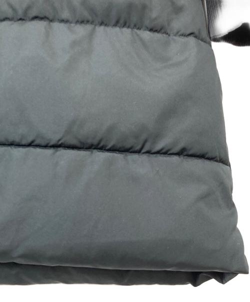 ARMANI EXCHANGE（アルマーニ エクスチェンジ）ARMANI EXCHANGE (アルマーニ エクスチェンジ) サークルロゴパファーコート ブラック サイズ:Lの古着・服飾アイテム