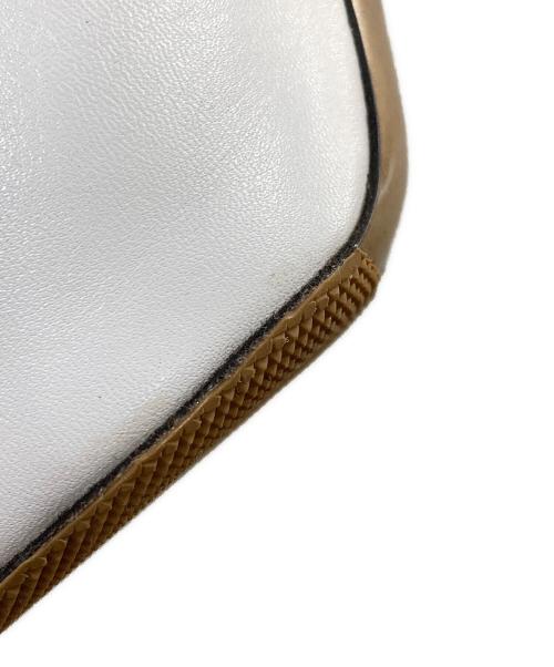 CELINE（セリーヌ）CELINE (セリーヌ) Tストラップパンプス ホワイト サイズ:35.5の古着・服飾アイテム