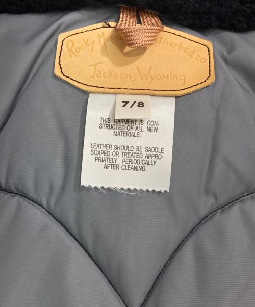 Rocky Mountain FeatherBed（ロッキーマウンテンフェザーベッド）Rocky Mountain Featherbed (ロッキーマウンテンフェザーベッド) Hysteric Glamour (ヒステリックグラマー) レザーヨークダウンベスト ブラック サイズ:FREEの古着・服飾アイテム