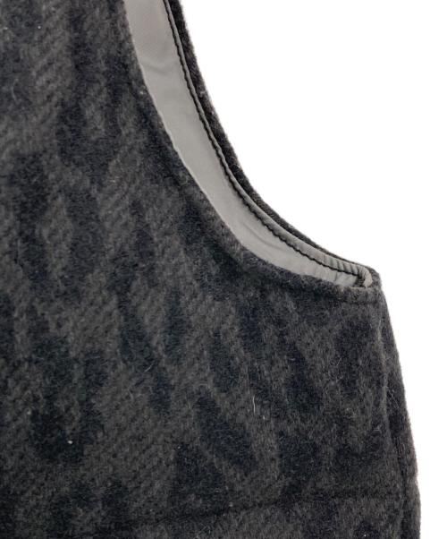 Rocky Mountain FeatherBed（ロッキーマウンテンフェザーベッド）Rocky Mountain Featherbed (ロッキーマウンテンフェザーベッド) Hysteric Glamour (ヒステリックグラマー) レザーヨークダウンベスト ブラック サイズ:FREEの古着・服飾アイテム