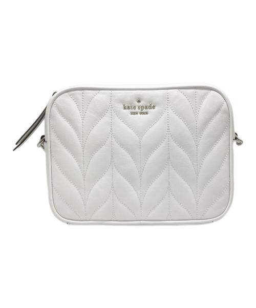 Kate Spade（ケイトスペード）Kate Spade (ケイトスペード) キルティングカメラバッグ ホワイトの古着・服飾アイテム