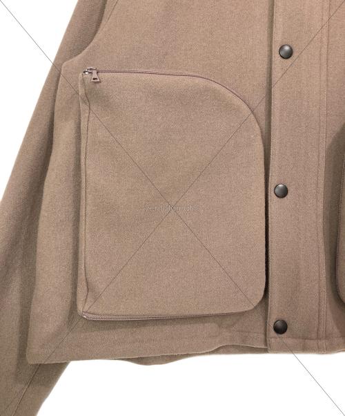 International Gallery（インターナショナルギャラリー）International Gallery (インターナショナルギャラリー) ハイドポケットブルゾン ベージュ サイズ:Sの古着・服飾アイテム