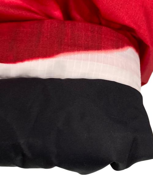 THE NORTH FACE（ザ ノース フェイス）THE NORTH FACE (ザ ノース フェイス) SUPREME (シュプリーム) Trompe L’oeil Printed Nuptse Jacket レッド サイズ:XLの古着・服飾アイテム