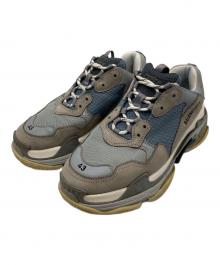 BALENCIAGA（バレンシアガ）の古着「TRIPLE S スニーカー」｜グレー
