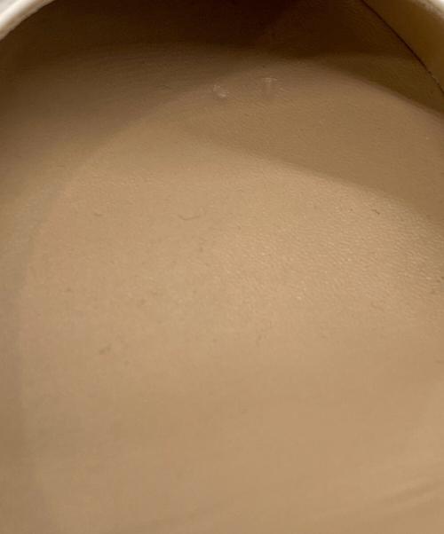 Roger Vivier（ロジェ ヴィヴィエ）Roger Vivier (ロジェ ヴィヴィエ) バックルパンプス ベージュ サイズ:36の古着・服飾アイテム