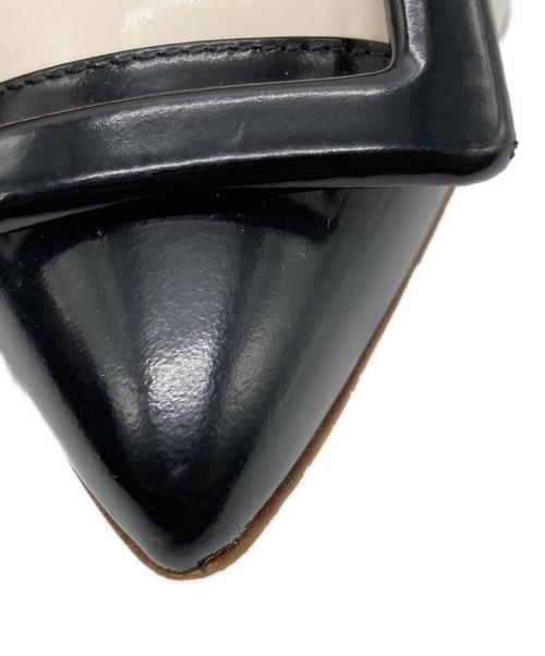 Roger Vivier（ロジェ ヴィヴィエ）Roger Vivier (ロジェ ヴィヴィエ) バックルパンプス ベージュ サイズ:36の古着・服飾アイテム