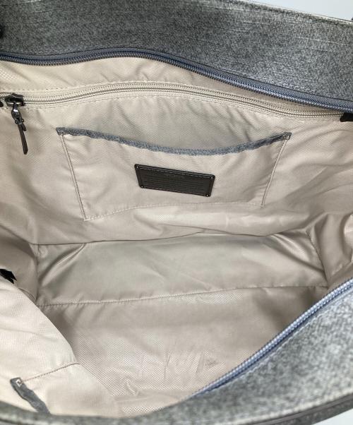 TUMI（トゥミ）TUMI (トゥミ) トートバッグレザーハンドル グレーの古着・服飾アイテム