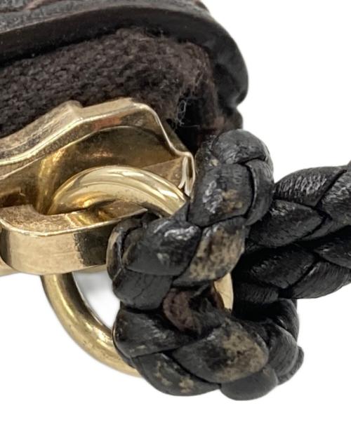 GUCCI（グッチ）GUCCI (グッチ) タッセルクラッチバッグ ブラウンの古着・服飾アイテム