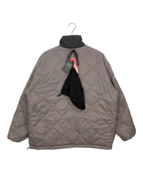 TAION（タイオン）TAION (タイオン) Manhattan Portage (マンハッタンポーテージ) リバーシブル コーチダウンジャケット グレー サイズ:L 未使用品の古着・服飾アイテム