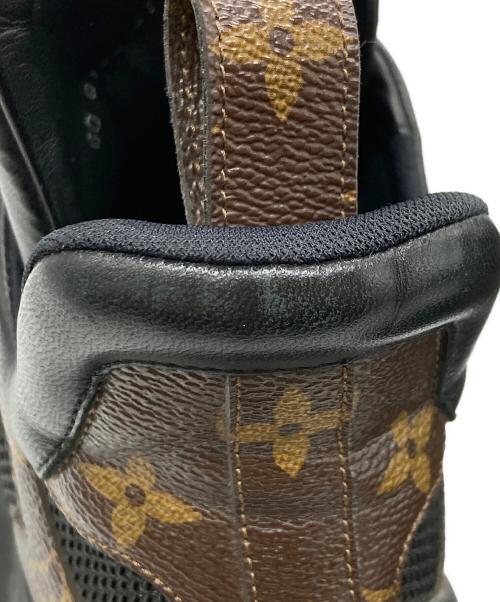 LOUIS VUITTON（ルイ ヴィトン）LOUIS VUITTON (ルイ ヴィトン) スニーカー ブラック サイズ:41の古着・服飾アイテム