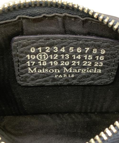 Maison Margiela（メゾンマルジェラ）Maison Margiela (メゾンマルジェラ) フラグメントケース ネイビーの古着・服飾アイテム